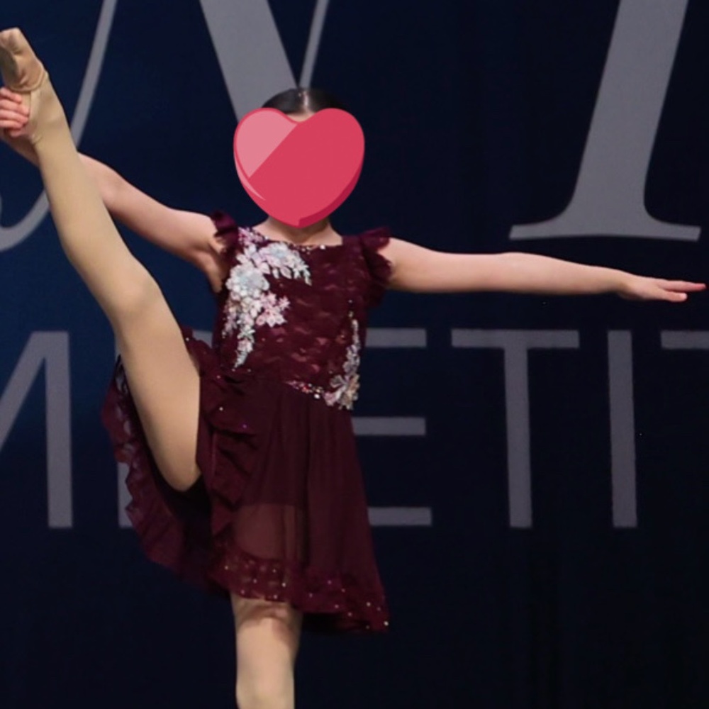 Weissman MC Lyrical Dance Costume
